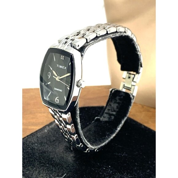 Timex Women's Watch TW2T50000 Quartz Diamond Silver Dial Rectangle Steel 21mm - Picture 2 of 13